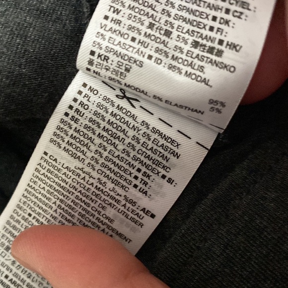 NWT GAP Lightweight “Pure” Pant, Dark Grey, Medium - Picture 8 of 8